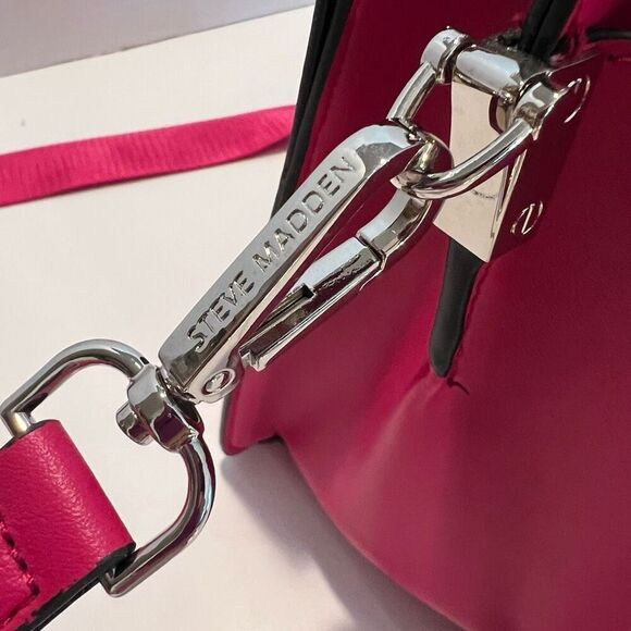 STEVE MADDEN Bevelyn Crossbody Satchel Raspberry - Picture 8 of 14